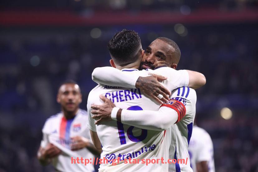 星空体育app-2019年中超联赛江苏苏宁对北京国安比赛实况